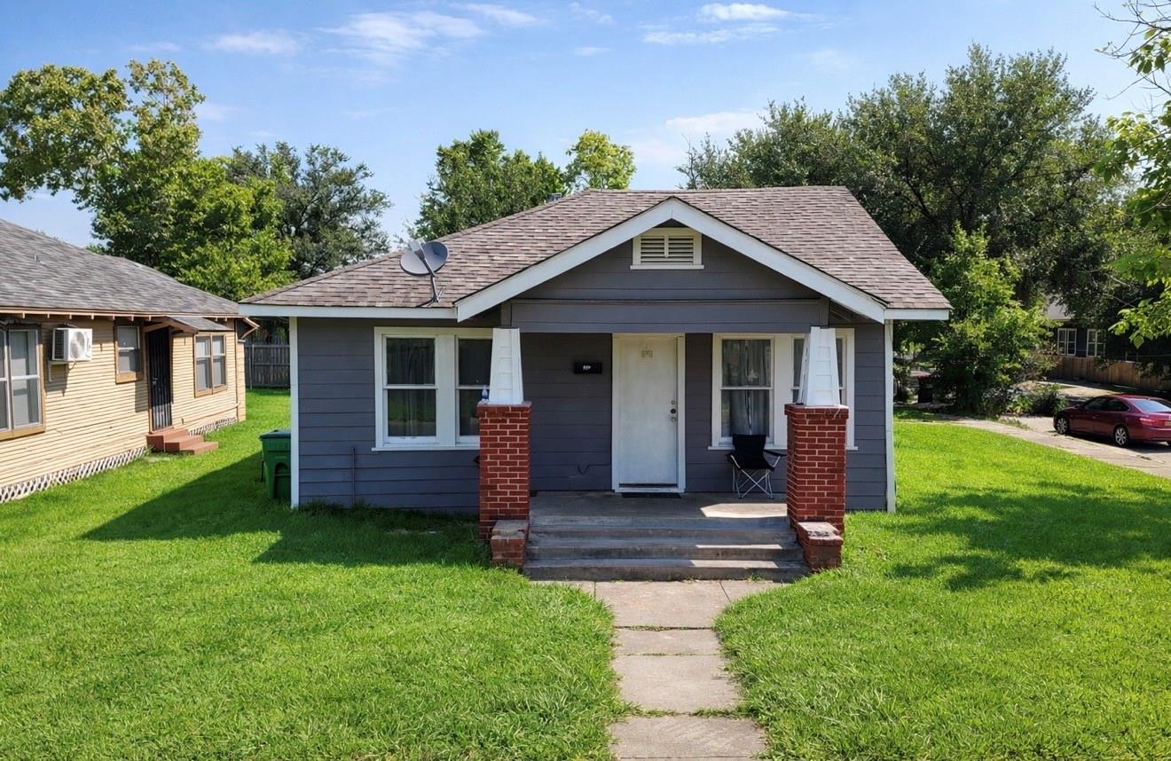 300 W James Street