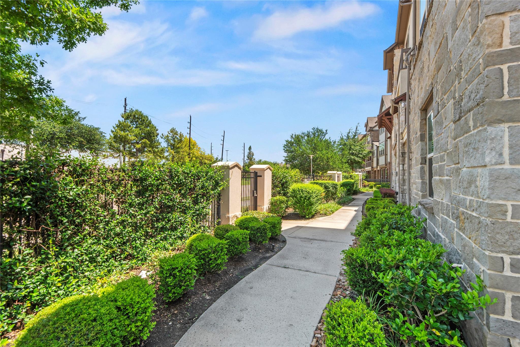 9679 Towne Lake Parkway