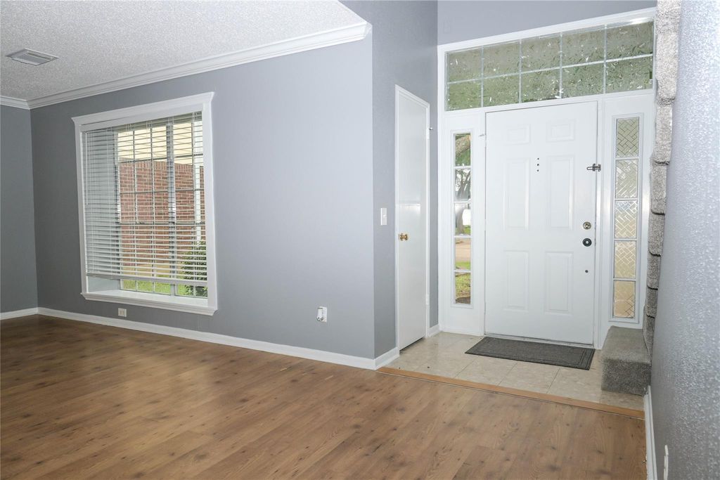 Photo of 2607 Woodstream Boulevard, Sugar Land, TX 77479 (MLS # 48149746)