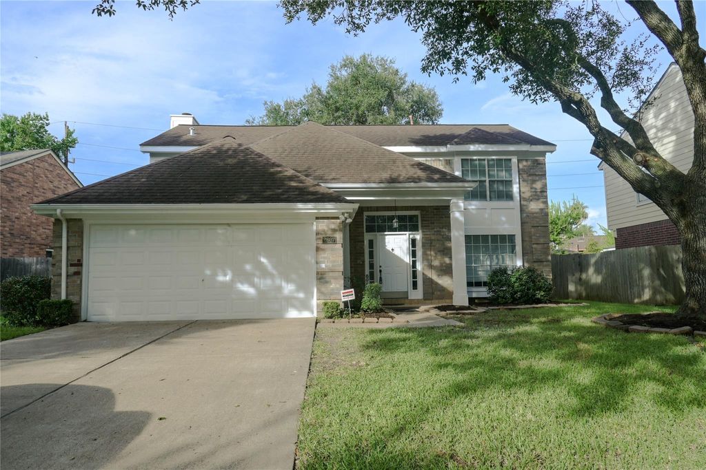 Photo of 2607 Woodstream Boulevard, Sugar Land, TX 77479 (MLS # 48149746)