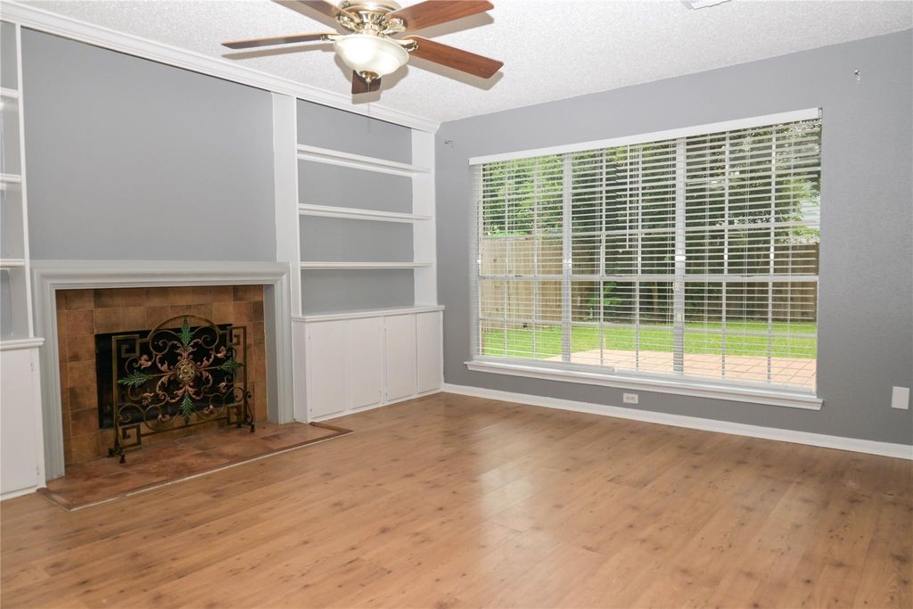 Photo of 2607 Woodstream Boulevard, Sugar Land, TX 77479 (MLS # 48149746)