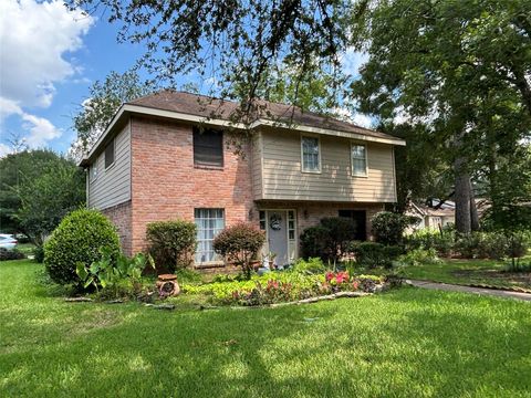 Photo of 8226 Waynemer Way, Houston, TX 77040 (MLS # 4800925)