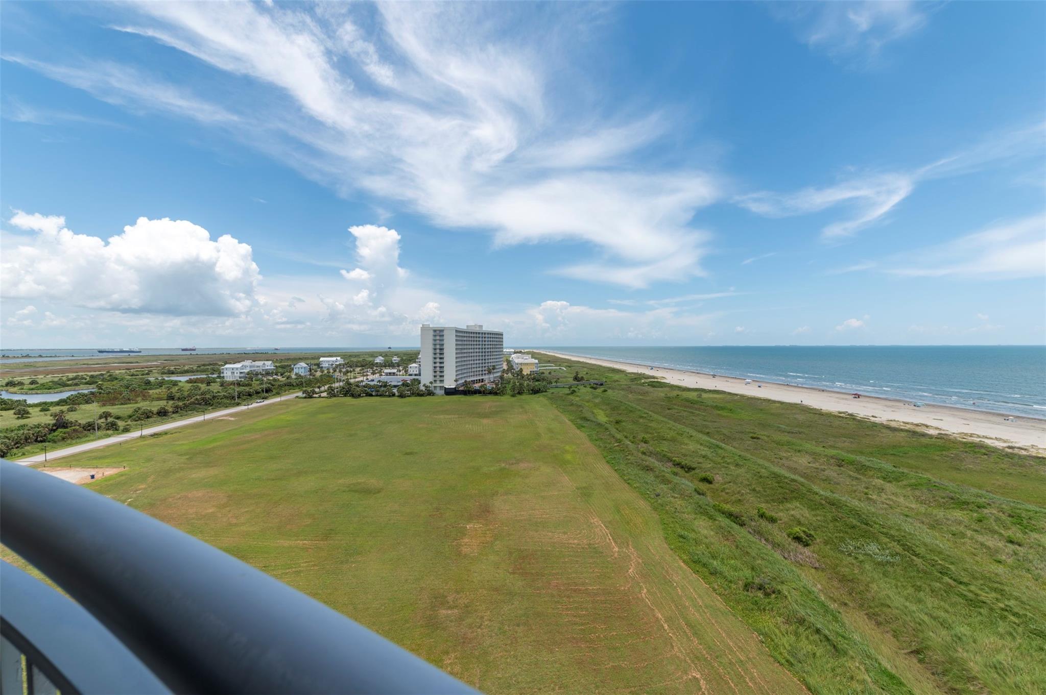 801 E Beach Drive BC0800