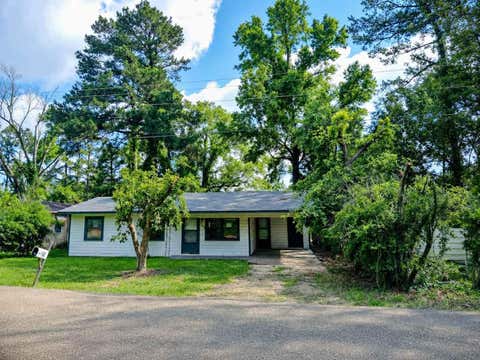 Homes For Sale - 105 Greenview Drive<br/> Texarkana, TX 75501