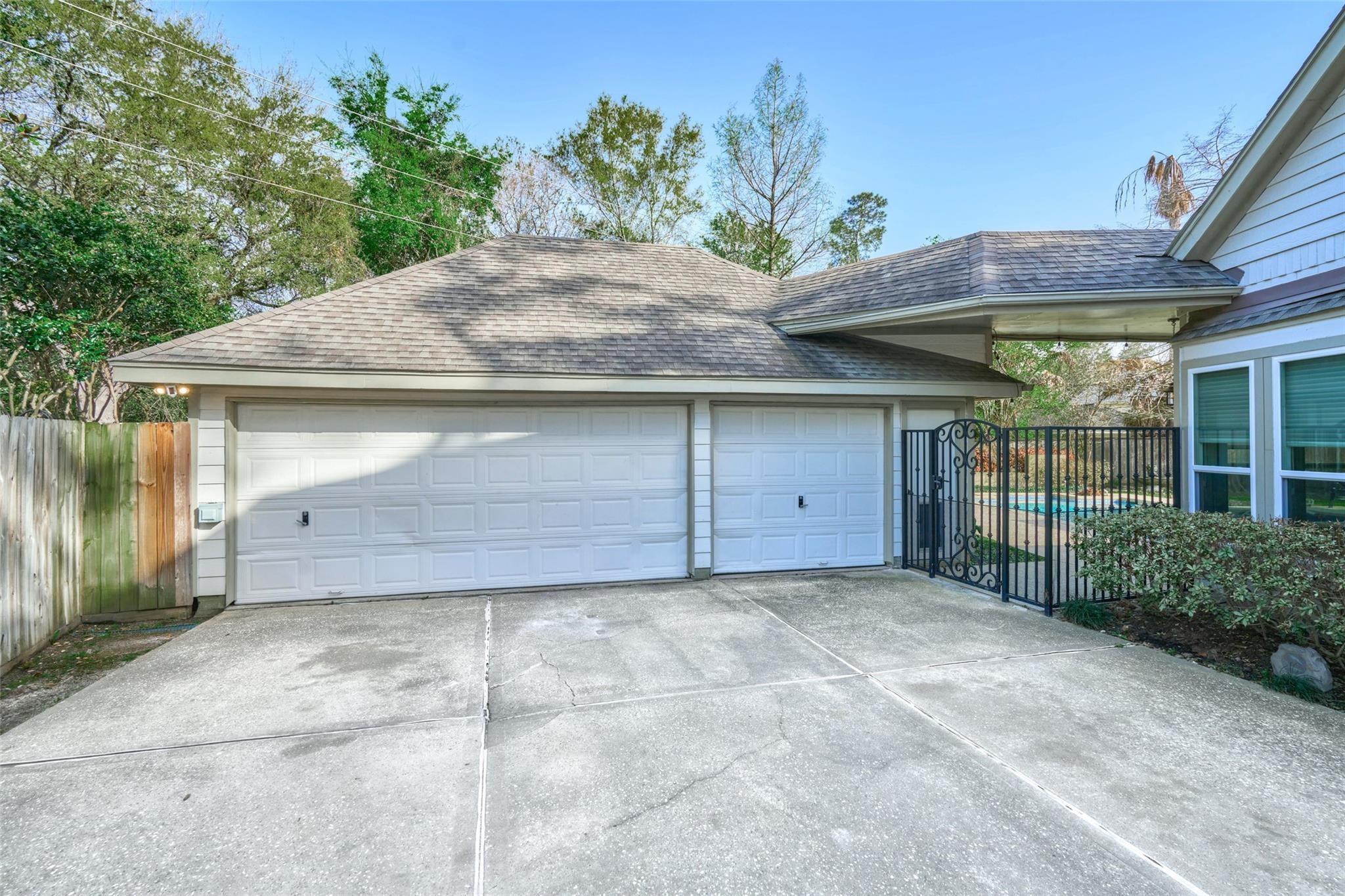 19903 Forest Drive