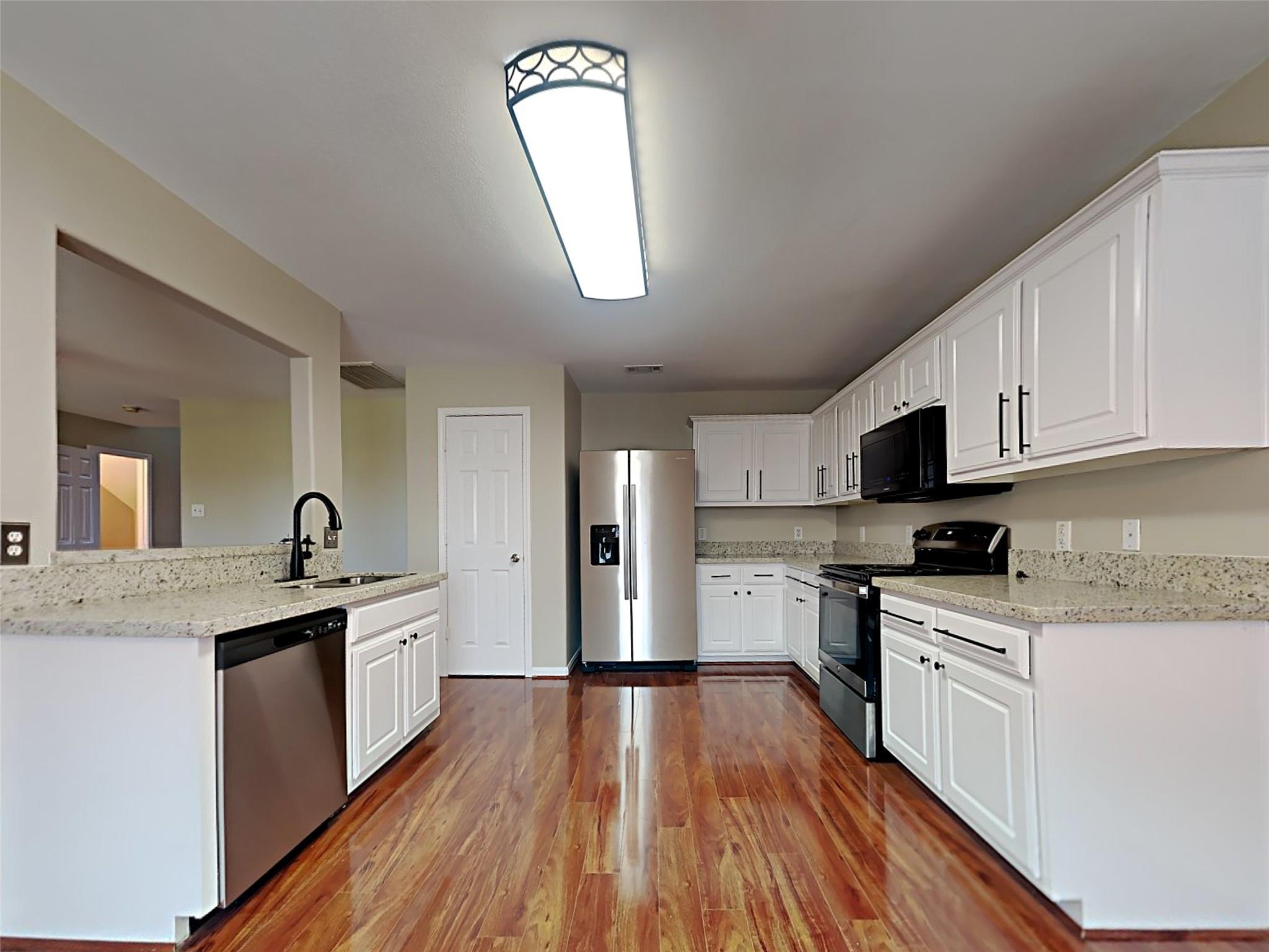 4631 Nueces River Loop