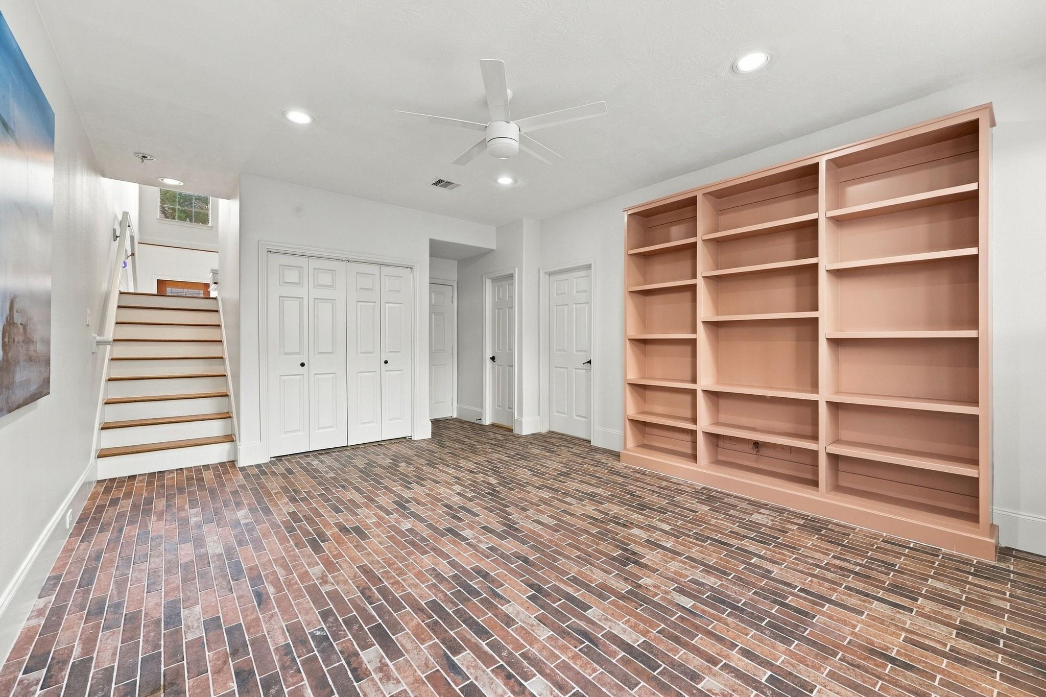 1354 Studer Street