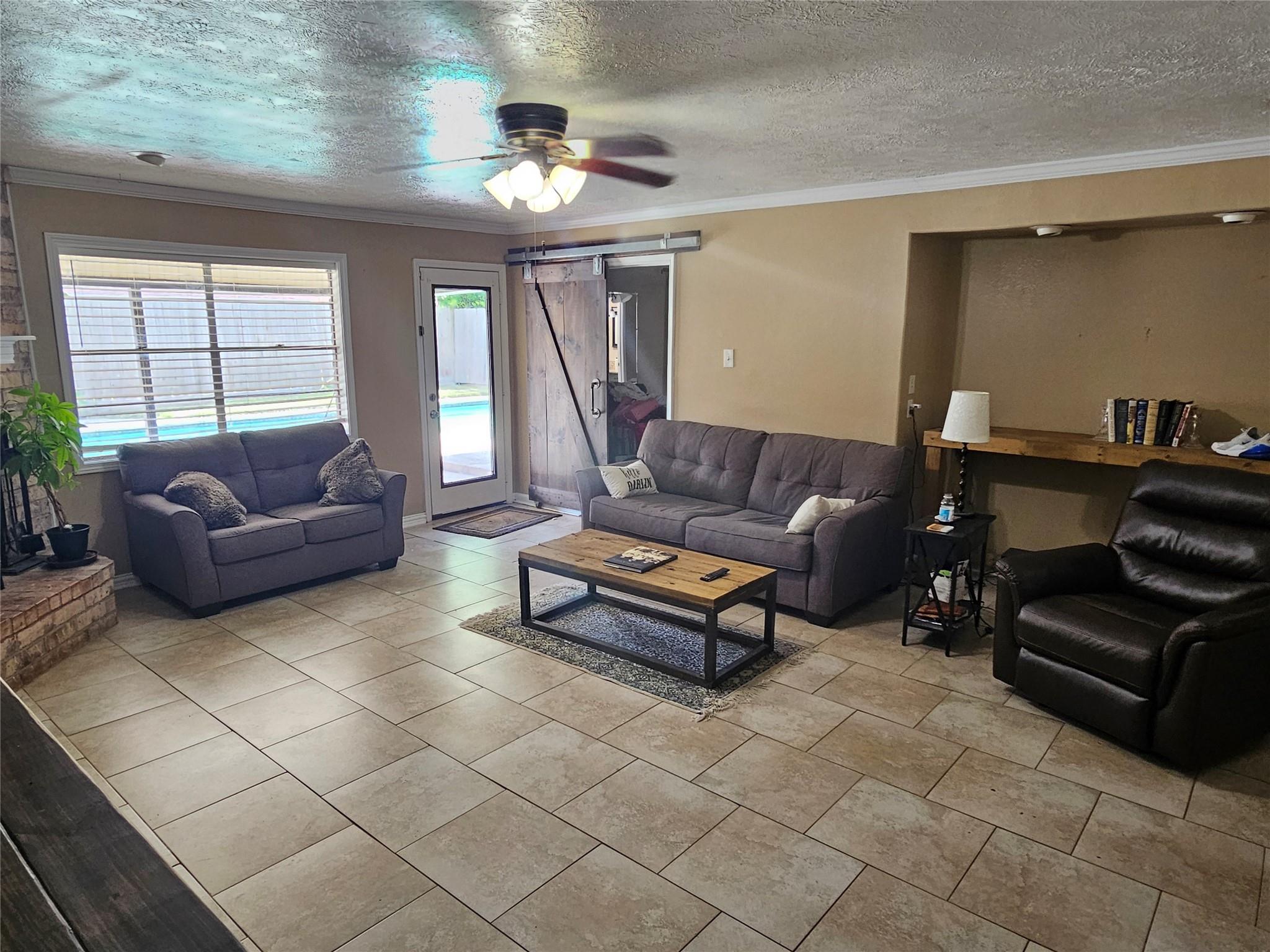 2710 Tyler Lane