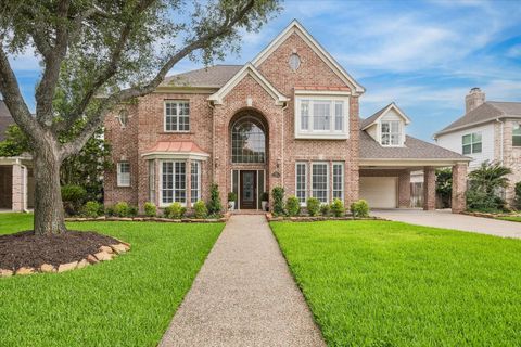 Photo of 13423 Grand Masterpiece Lane, Houston, TX 77041 (MLS # 59182353)