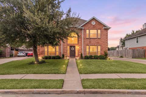 Photo of 14018 Ragus Lake Drive, Sugar Land, TX 77498 (MLS # 43782481)