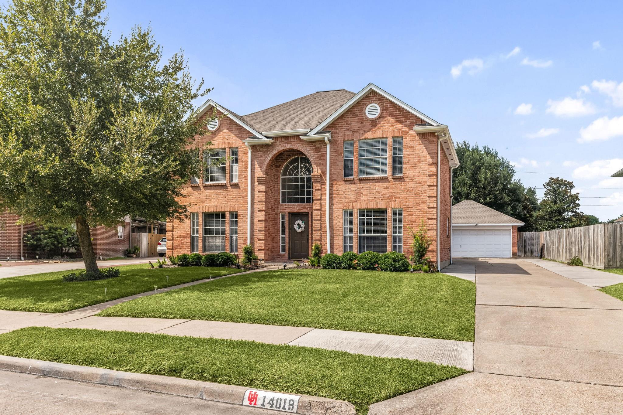 14018 Ragus Lake Drive
