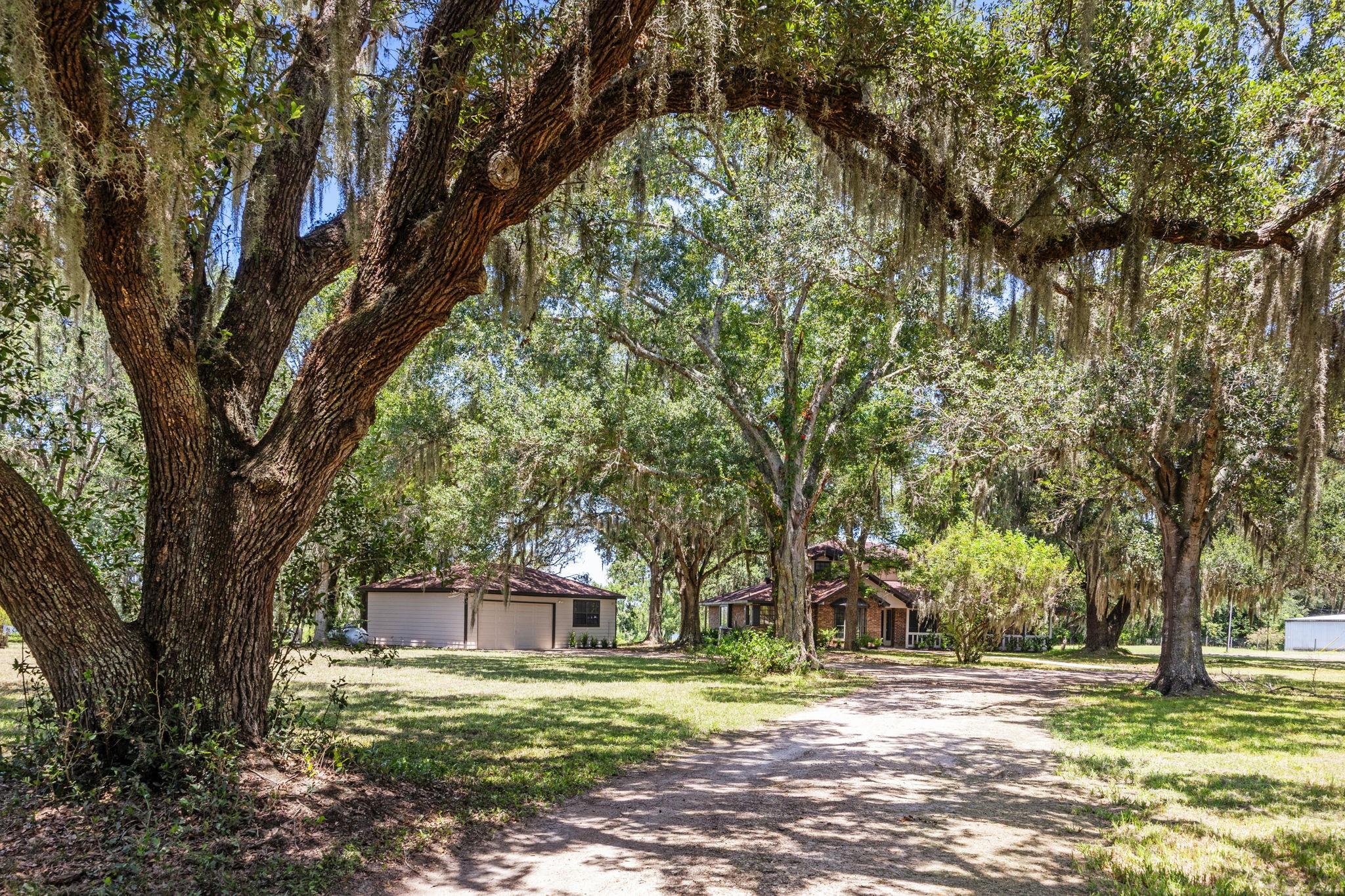 21802 Lake View Road