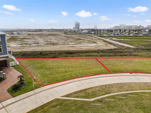 Tiny photo for 44 Grand Beach Boulevard, Galveston, TX 77550 (MLS # 81400754)