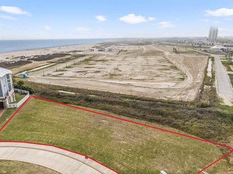 Tiny photo for 44 Grand Beach Boulevard, Galveston, TX 77550 (MLS # 81400754)