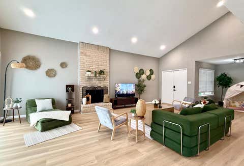 Photo of 6310 Briar Terrace Drive, Houston, TX 77072 (MLS # 72342720)