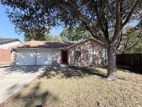 Photo of 1802 Oaklawn Street, Sugar Land, TX 77498 (MLS # 84306466)