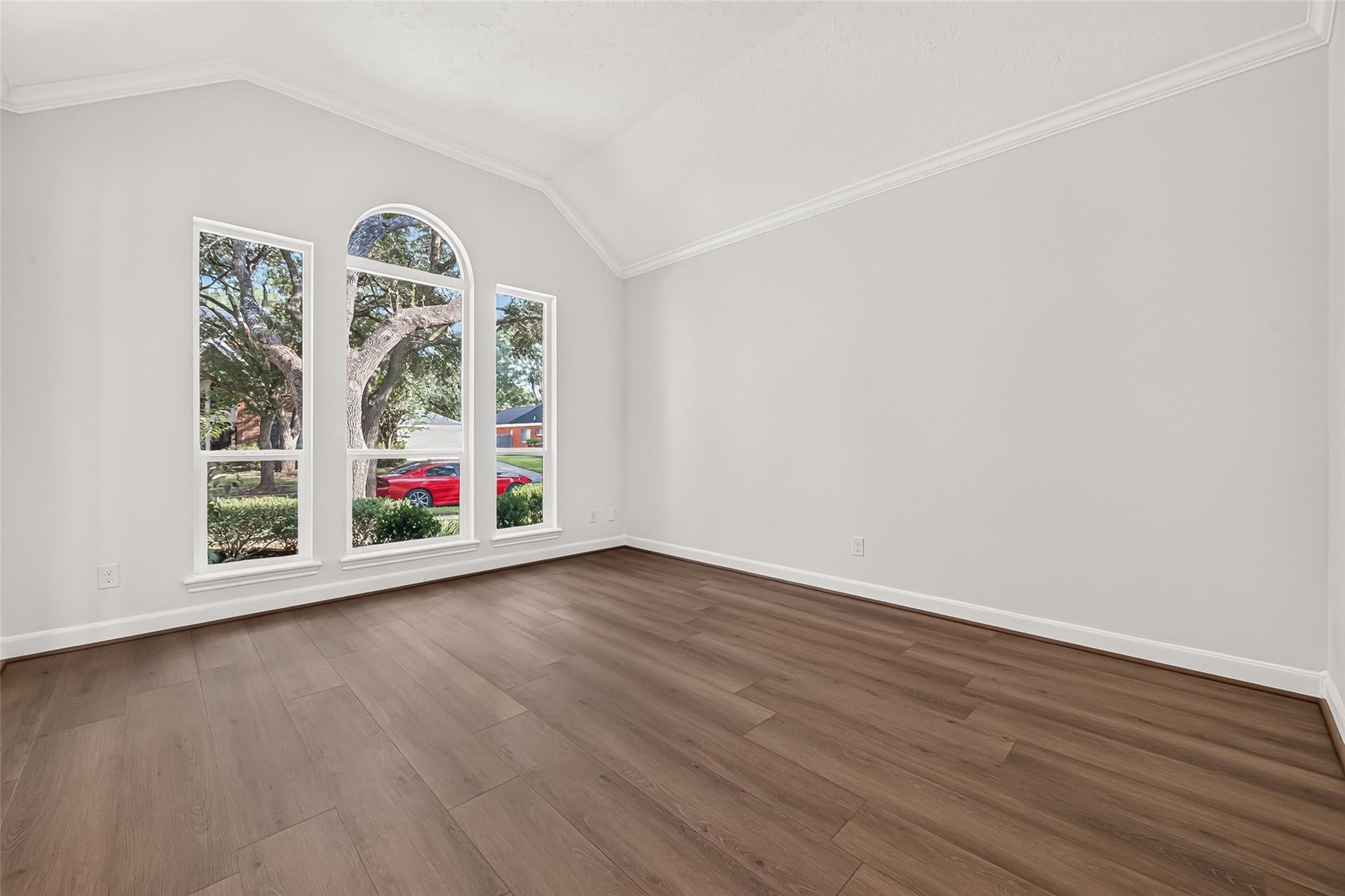 2006 Teakwood Place