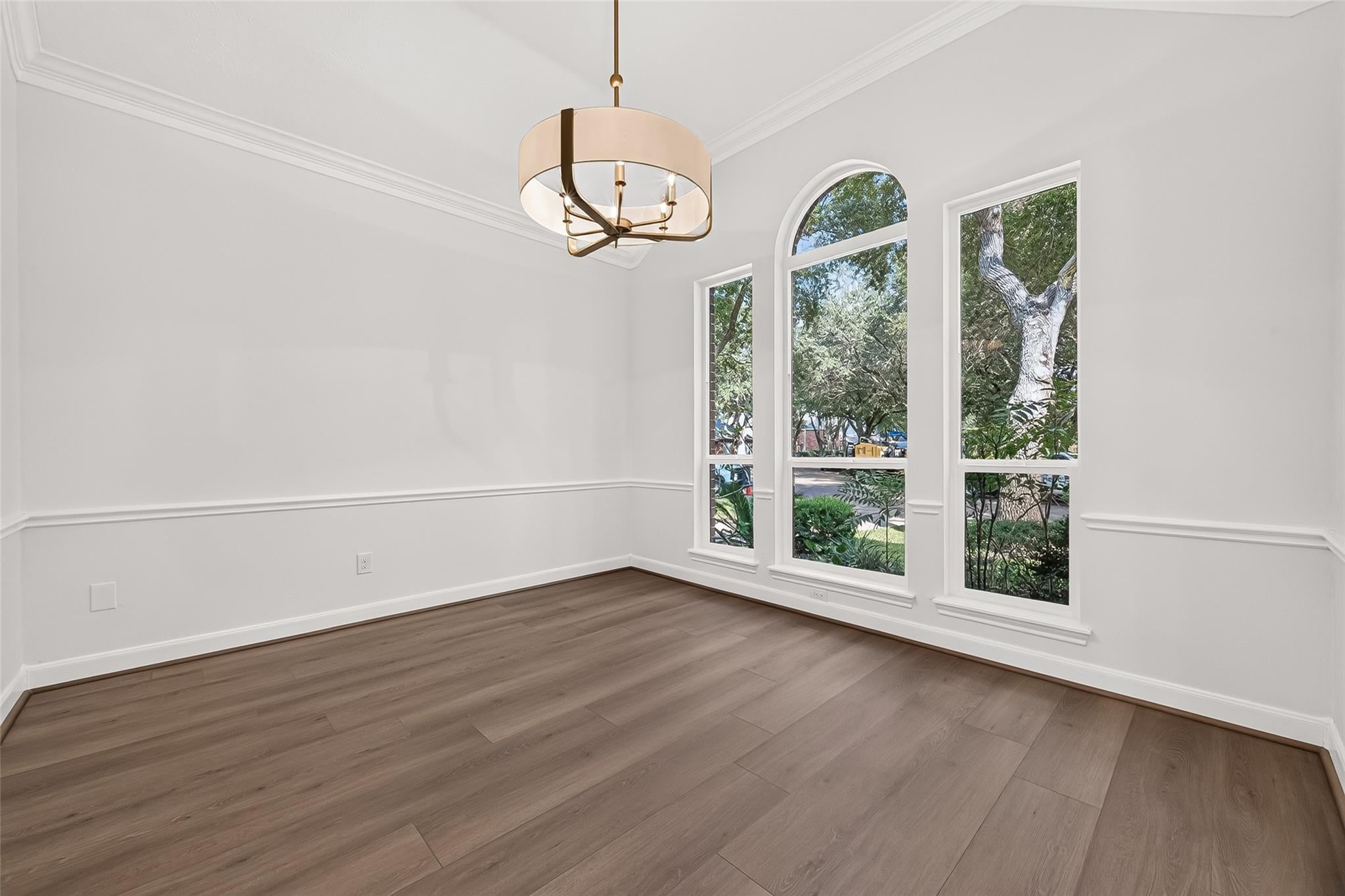 2006 Teakwood Place