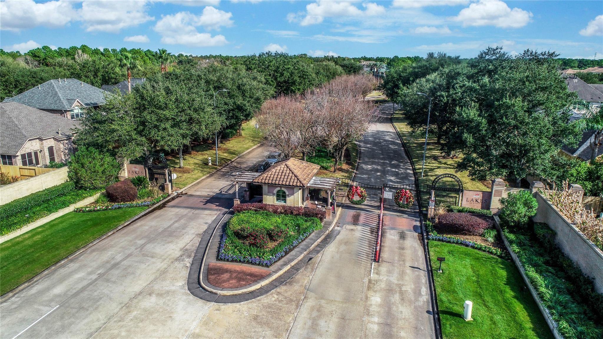 5418 Windham Springs Court