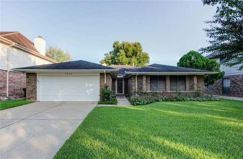 Photo of 3322 Larkwood Lane, Sugar Land, TX 77479 (MLS # 20985842)