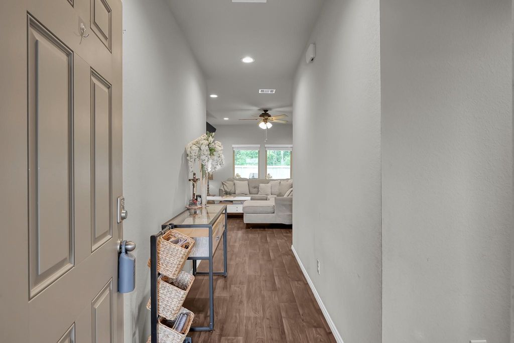 Photo of 20874 Olive Leaf Street, New Caney, TX 77357 (MLS # 17326396)