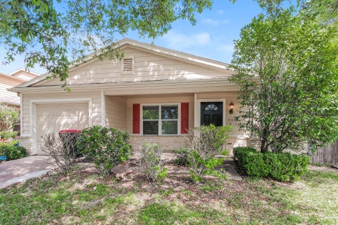 Photo of 3235 Becker Glen Street, Fresno, TX 77545 (MLS # 26521044)