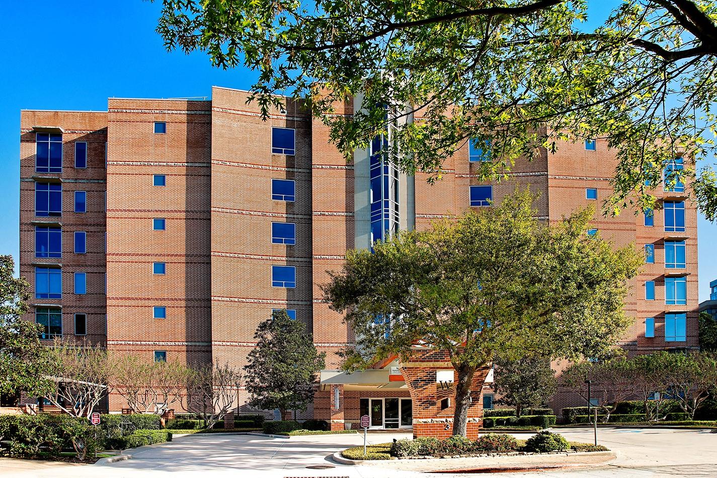 3 Waterway Court 4D