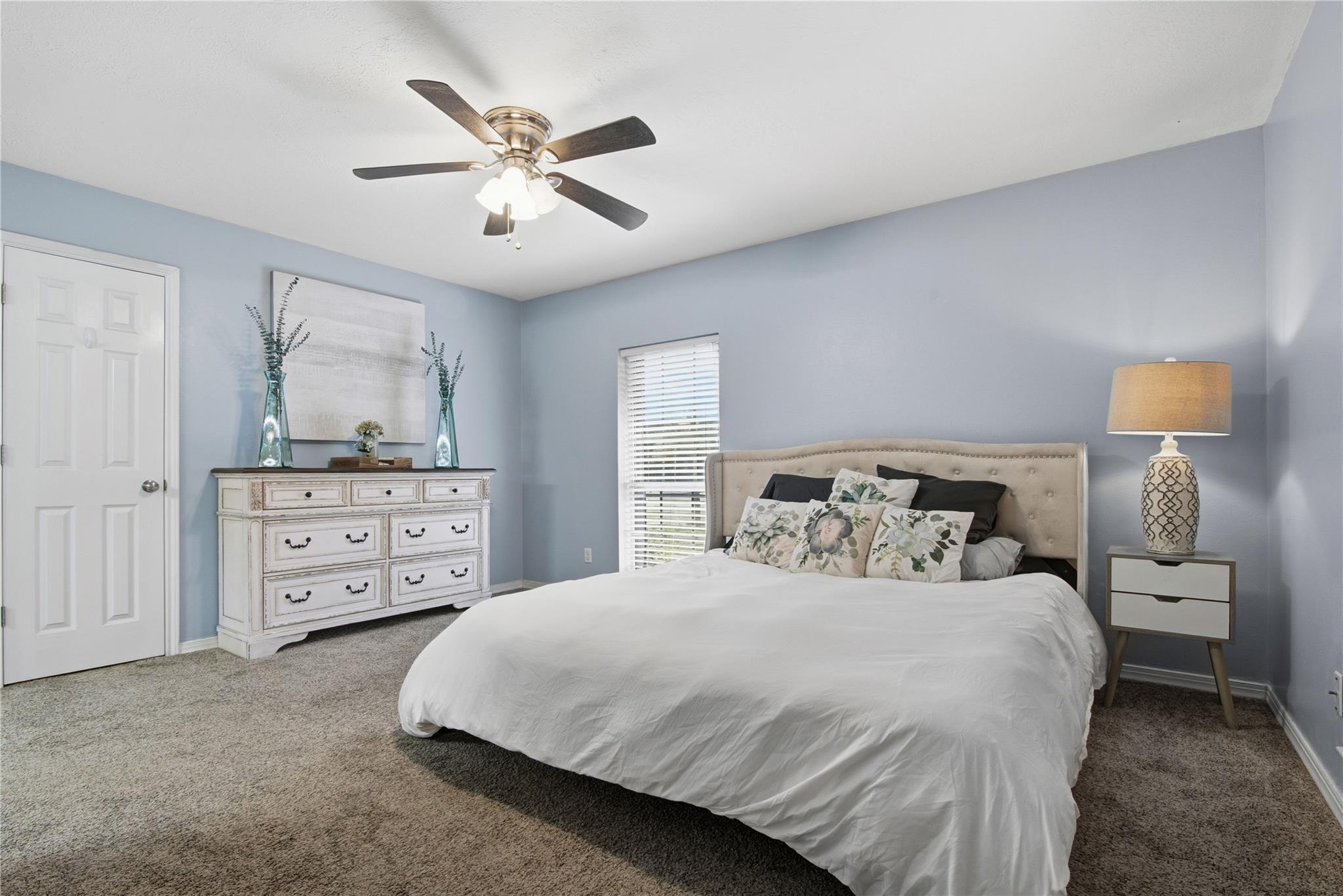 1021 E San Augustine Street