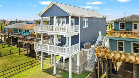 Photo of 312 Seabean Street, Surfside Beach, TX 77541 (MLS # 68122377)