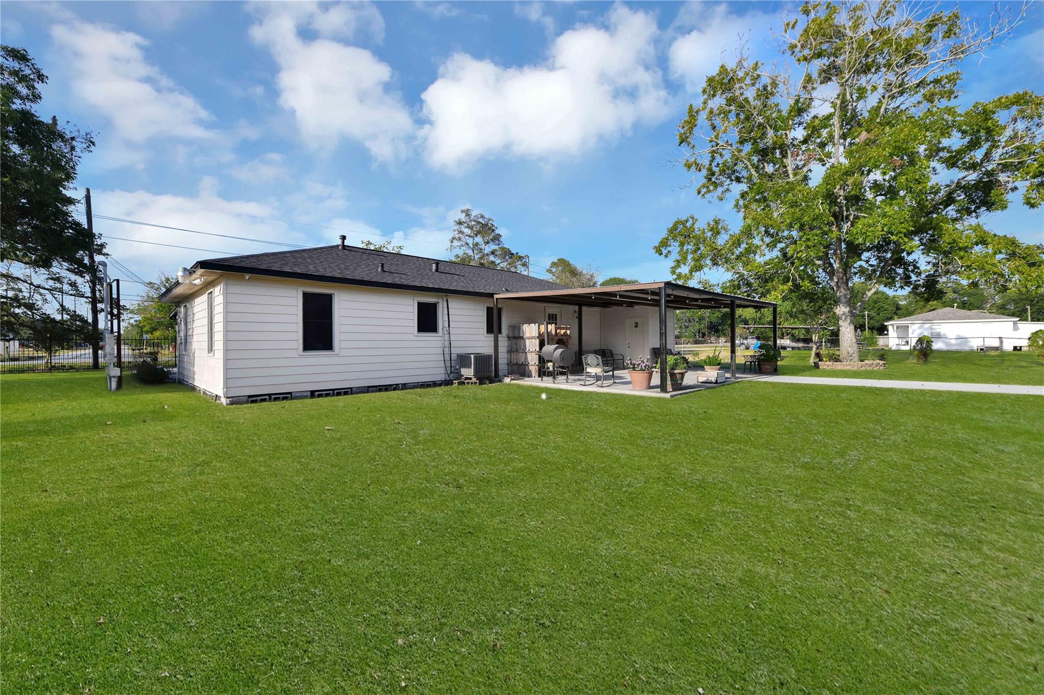 16326 Bear Bayou Drive
