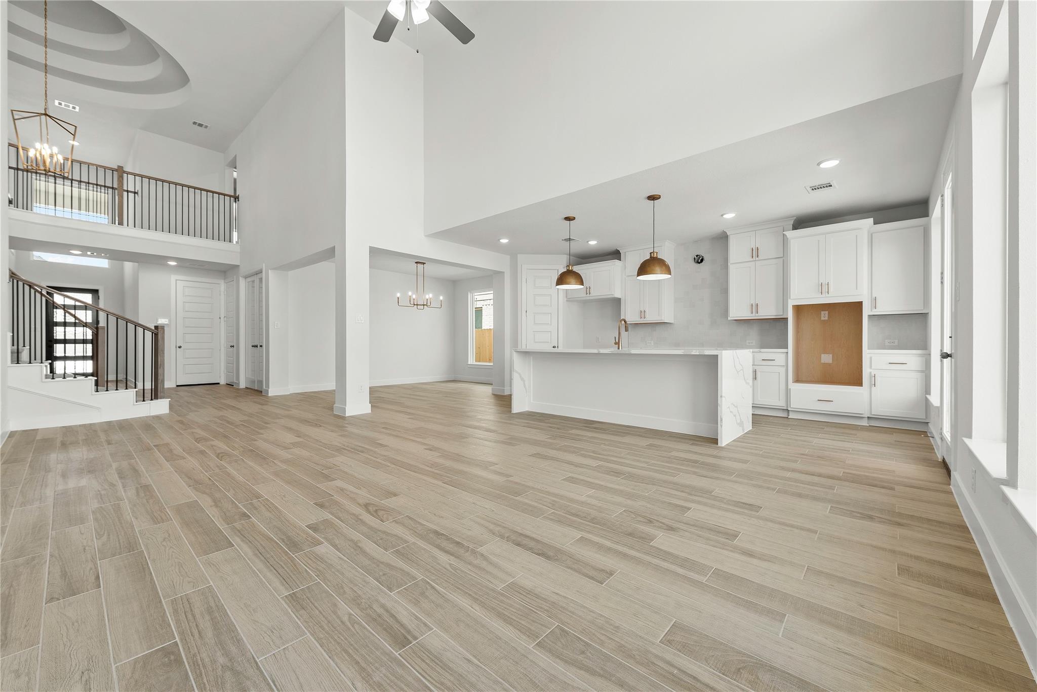 5602 Sandcastle Ridge Drive