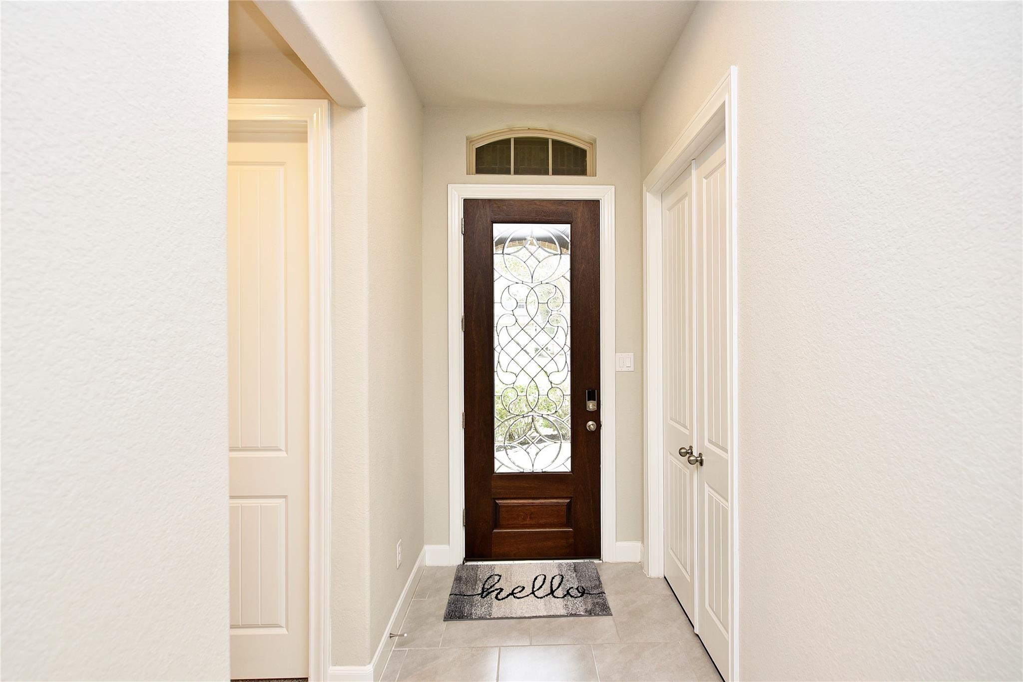 5835 Euclid Loop