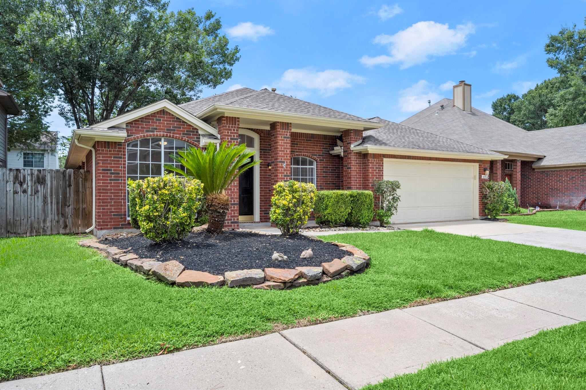 16014 Lakestone Drive