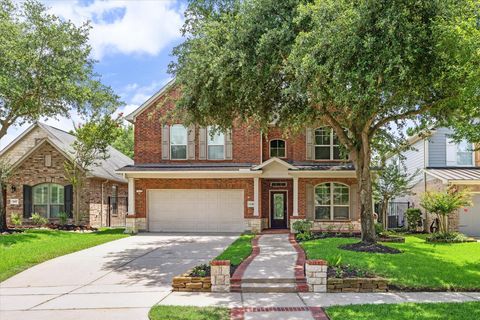 Photo of 18411 S Raven Shore Drive, Cypress, TX 77433 (MLS # 50339146)