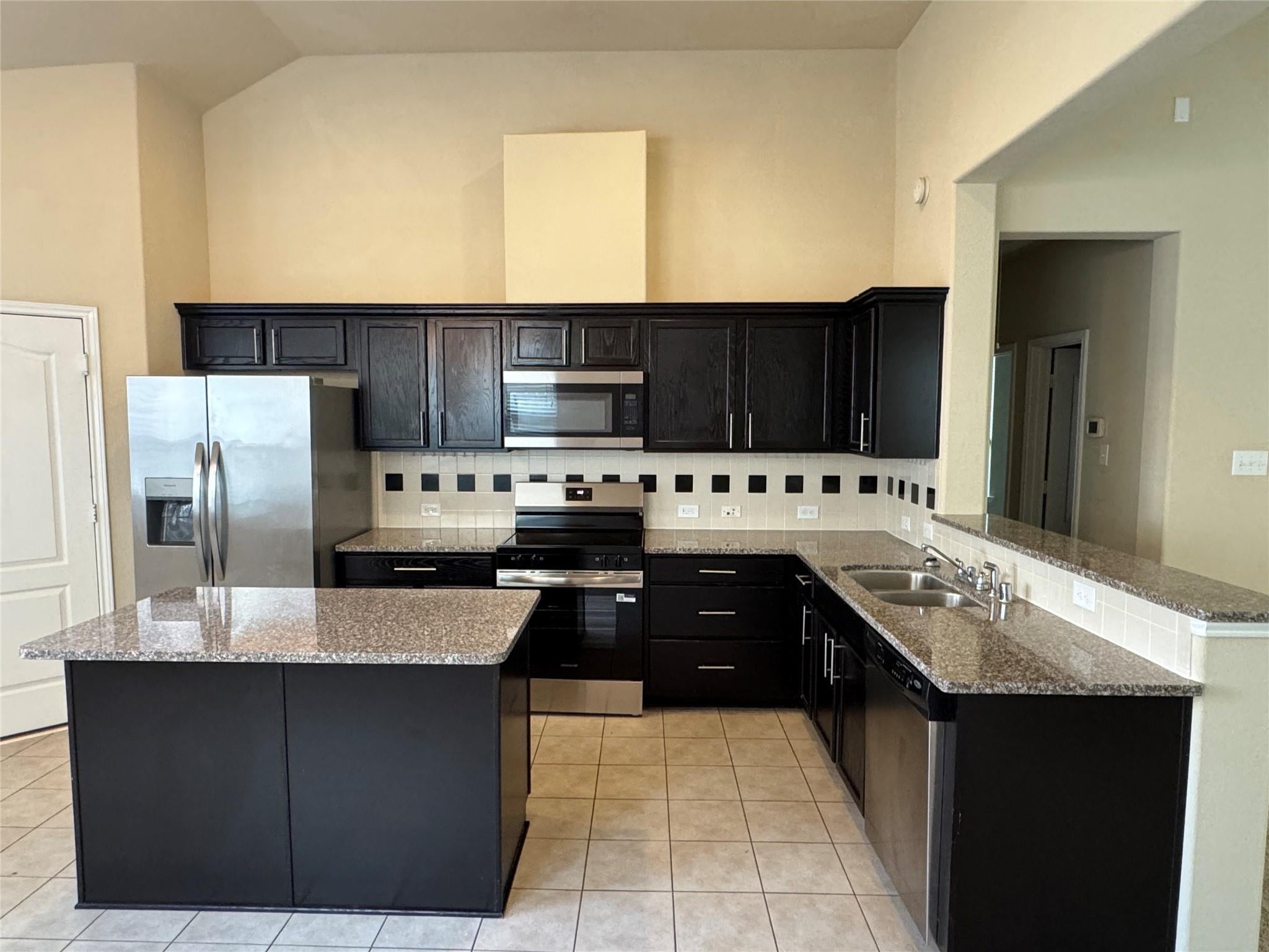 17207 Mitchell Pass Lane