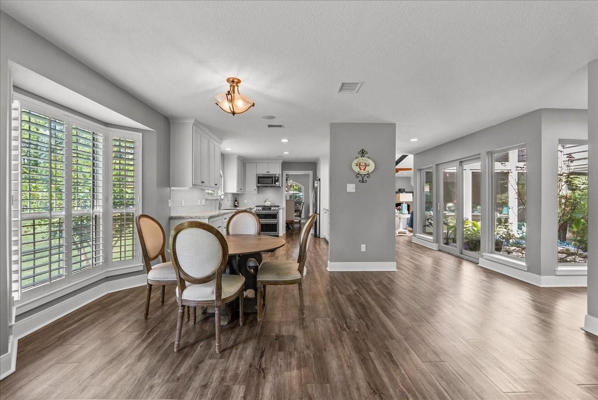 Richmond, Texas, 77406, United States, 3 Bedrooms Bedrooms, ,2 BathroomsBathrooms,Residential,Active,2044565