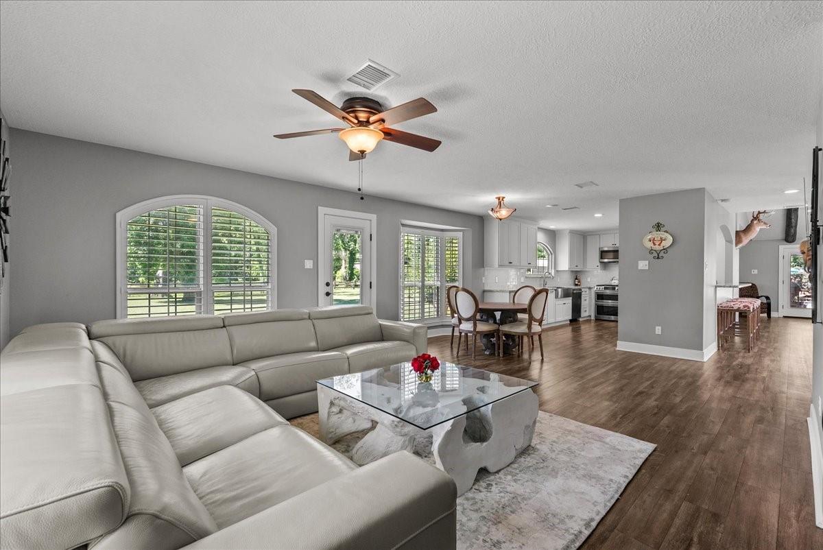 Richmond, Texas, 77406, United States, 3 Bedrooms Bedrooms, ,2 BathroomsBathrooms,Residential,Active,2044565