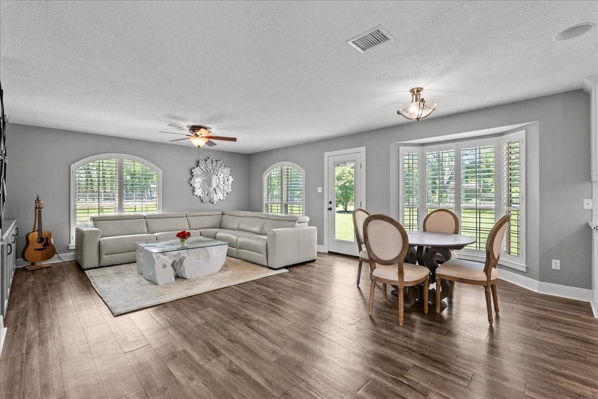Richmond, Texas, 77406, United States, 3 Bedrooms Bedrooms, ,2 BathroomsBathrooms,Residential,Active,2044565