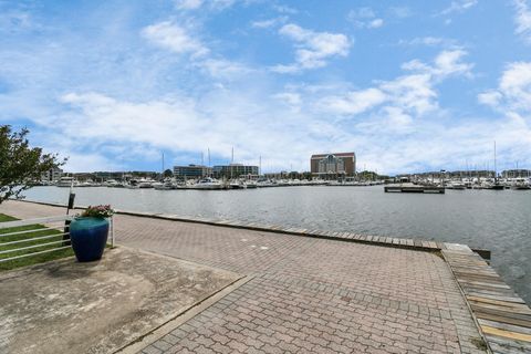 Tiny photo for 1201 Enterprise Avenue #640, League City, TX 77573 (MLS # 53514914)