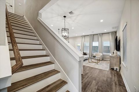 Tiny photo for 11327 Stonework Grove Lane Ln, Houston, TX 77076 (MLS # 92579296)