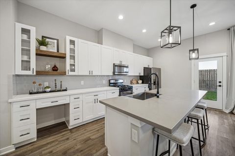 Tiny photo for 11327 Stonework Grove Lane Ln, Houston, TX 77076 (MLS # 92579296)