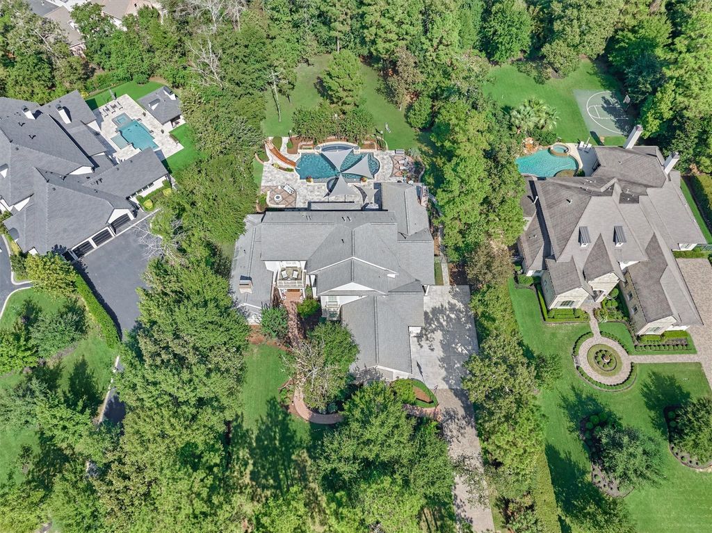 Photo of 859 Eagle Pointe, Montgomery, TX 77316 (MLS # 3447056)