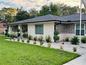 Photo of 1402 Norwood Street, Deer Park, TX 77536 (MLS # 94165224)