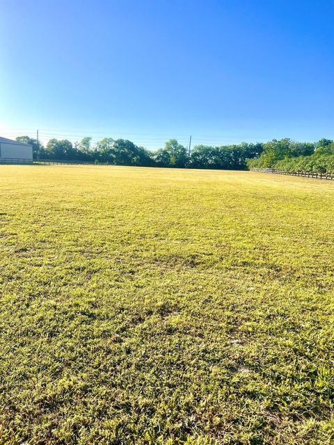 Photo of 13702 Lakeview Meadow Drive, Richmond, TX 77469 (MLS # 88429505) Photo of 13702 Lakeview Meadow Drive, Richmond, TX 77469 (MLS # 88429505)