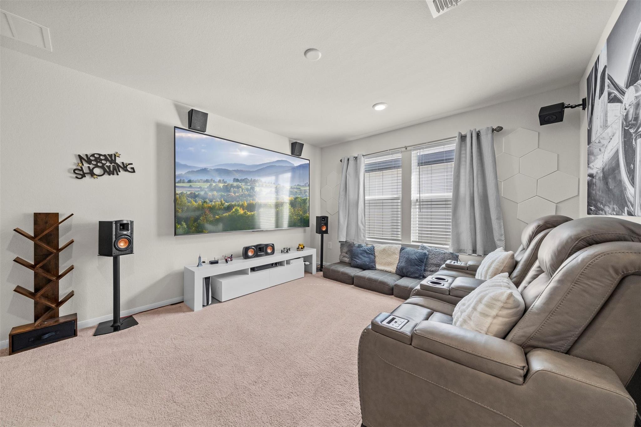 6318 Franklin View Lane
