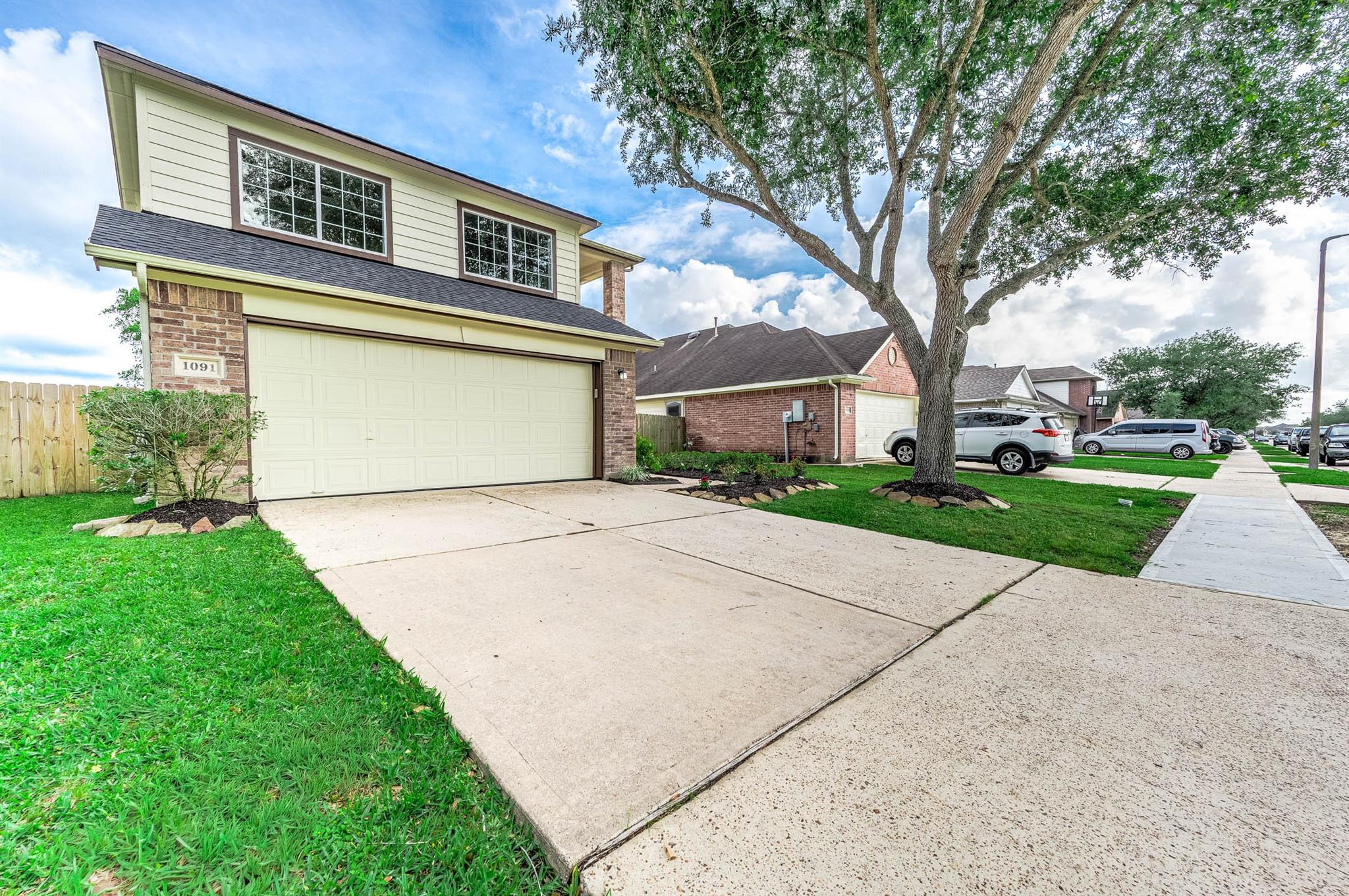 1091 Lasso Court