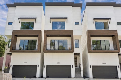 Photo of 1034 W 17th St Street #A, Houston, TX 77008 (MLS # 97764445)