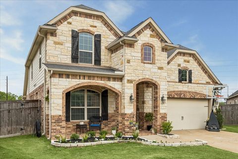 Tiny photo for 28027 Silver Dawn Court, Fulshear, TX 77441 (MLS # 95684661)