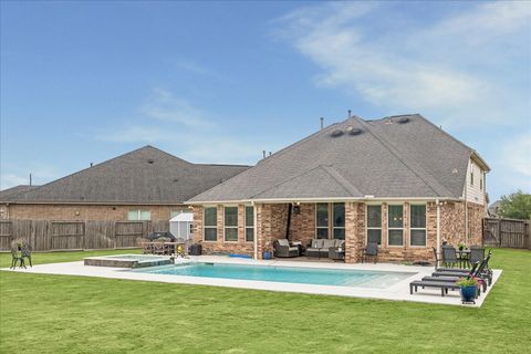 Tiny photo for 28027 Silver Dawn Court, Fulshear, TX 77441 (MLS # 95684661)