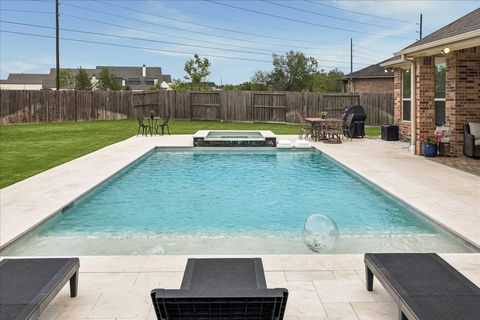 Tiny photo for 28027 Silver Dawn Court, Fulshear, TX 77441 (MLS # 95684661)